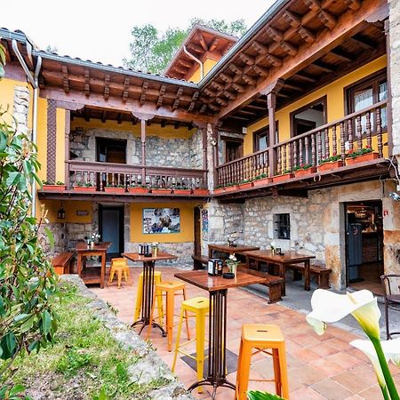 Albergue Santa Marina Buelna Exteriör bild