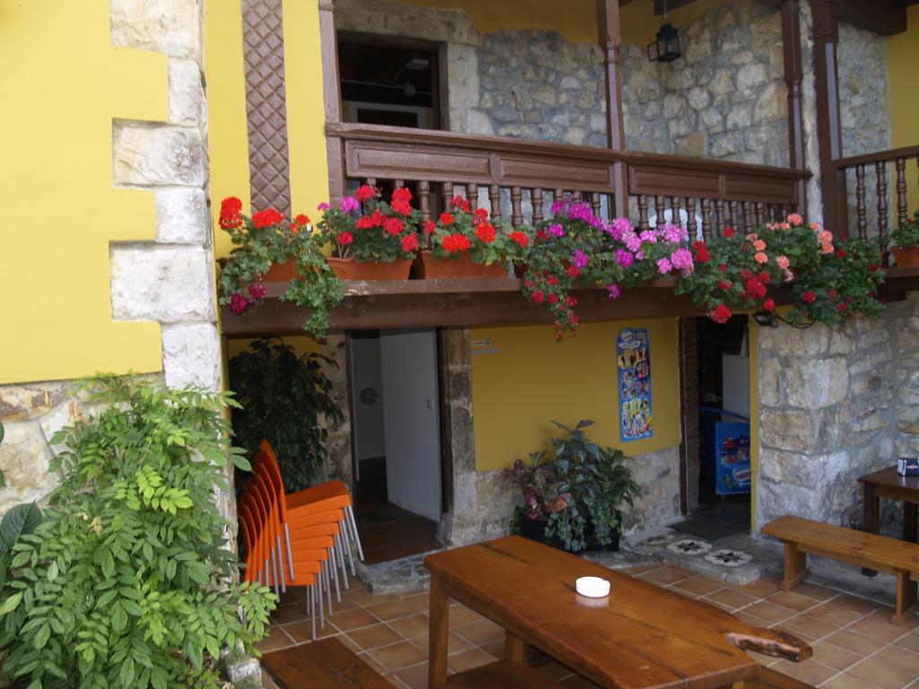 Albergue Santa Marina Buelna Exteriör bild