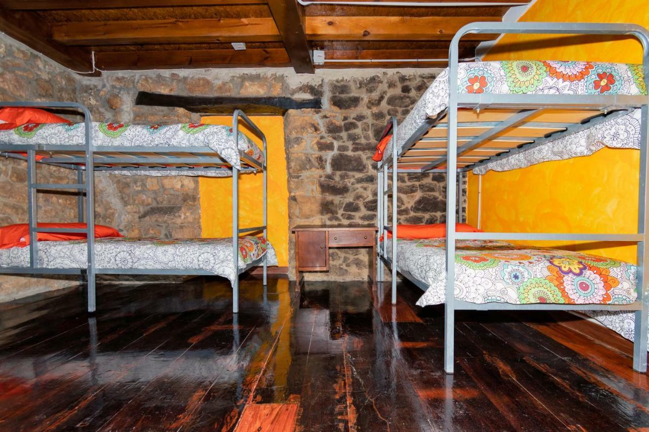 Albergue Santa Marina Buelna Exteriör bild