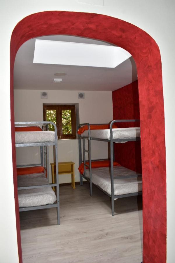 Albergue Santa Marina Buelna Exteriör bild